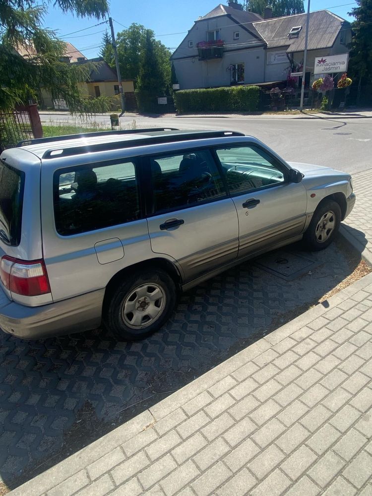 Subaru forester 2.0 hak