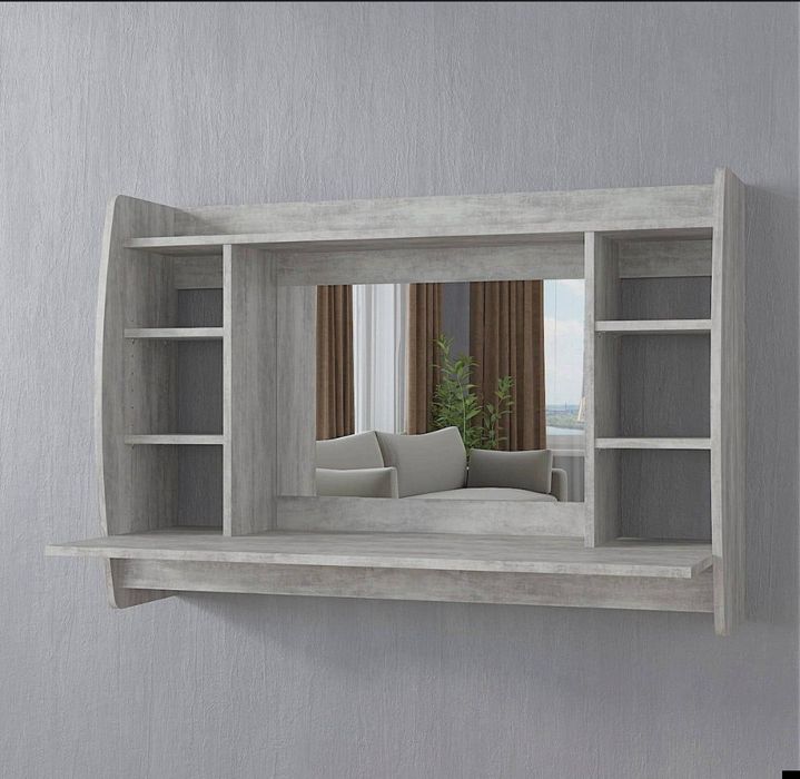 Столик для макіяжу