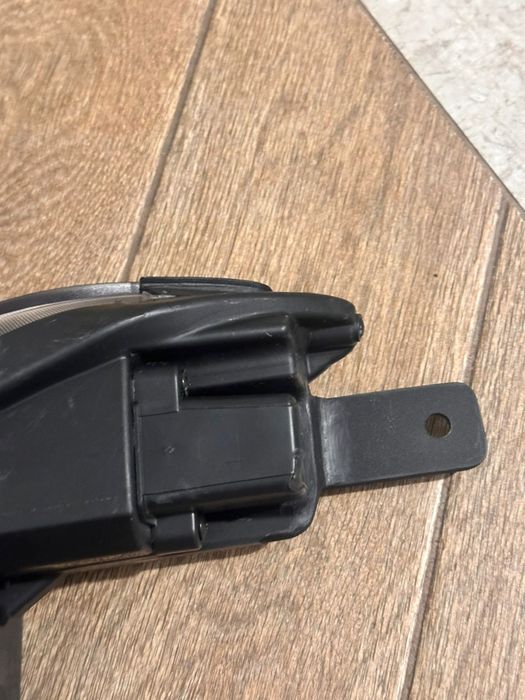 Фара Hyundai kona