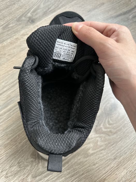 Зимові  спортивні кросівки