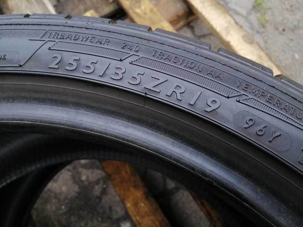 Dunlop Spsport Maxx GT 255/35R19 96Y шини бу літо 2 штуки