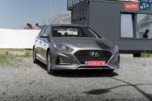 Hyundai Sonata Hybrid 2018 • SE комплектація • Автомат