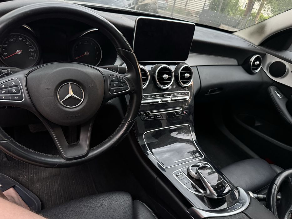 C200 4 matic panorama AMG 77 tys km Okazja 2018r
