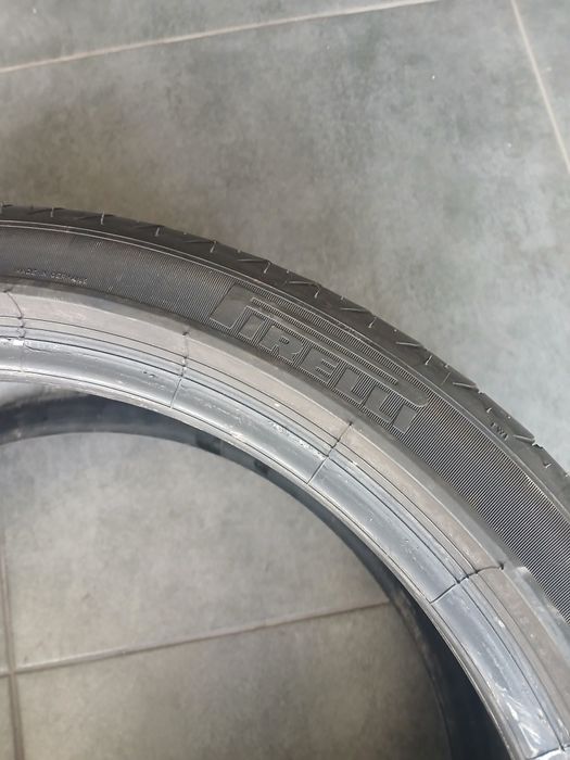 2 pneus 255 35 r19 RFT pirelli