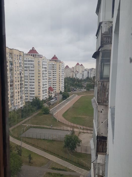 Оренда на Оболоні, Героїв Дніпра 38Д