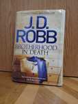 J. D. Robb "Brotherhood in Death" / Н. Робертс "Без срока давности"
