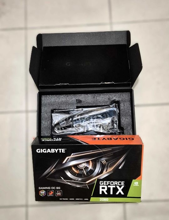 Gráfica Gigabyte RTX 2060