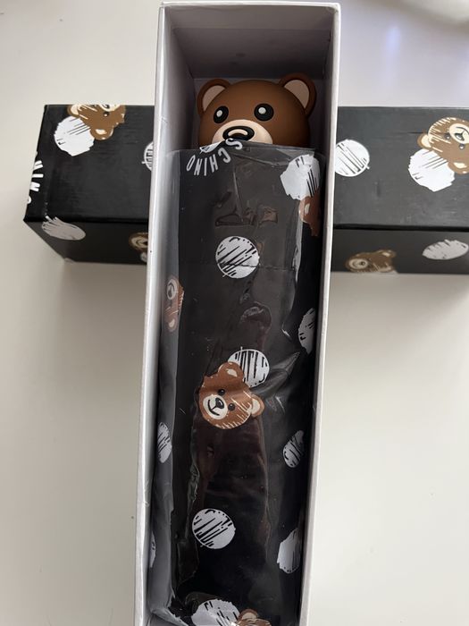 Parasol mechaniczny Moschino