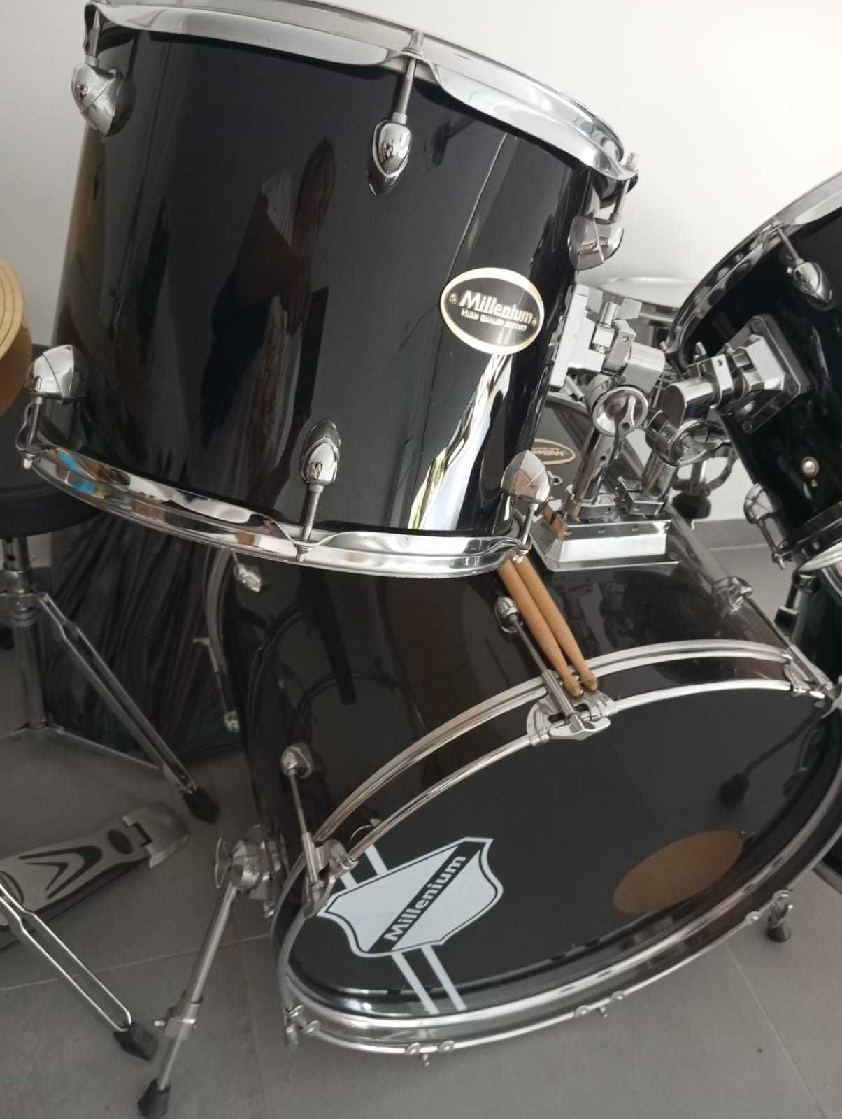 Instrumento Musical - Bateria