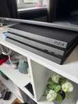 Playstation 4 pro 1tb 2 joysticki + subskrypcja ps4 pro ps5 9idealny