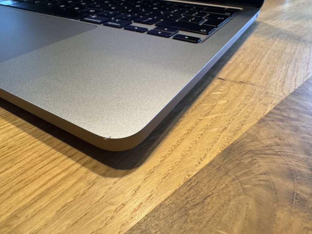 MacBook Pro 13” M2 (2022) 256GB