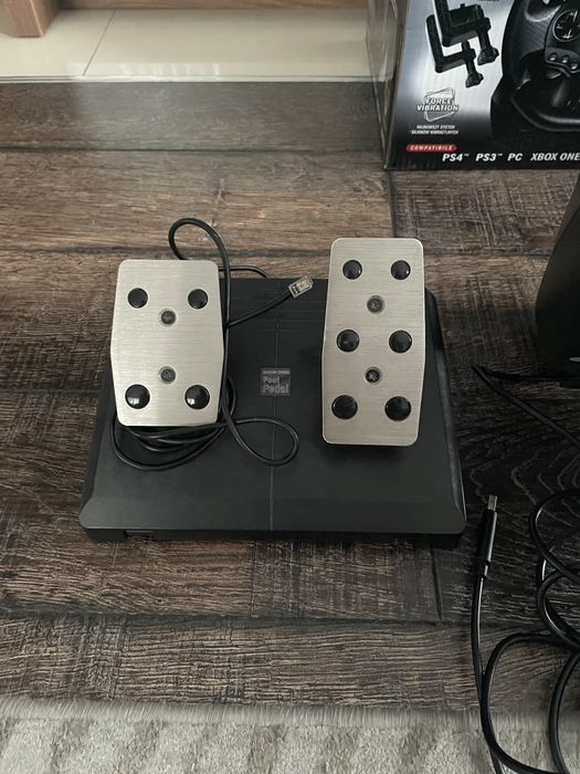 Kierownica do gier cobra gt900