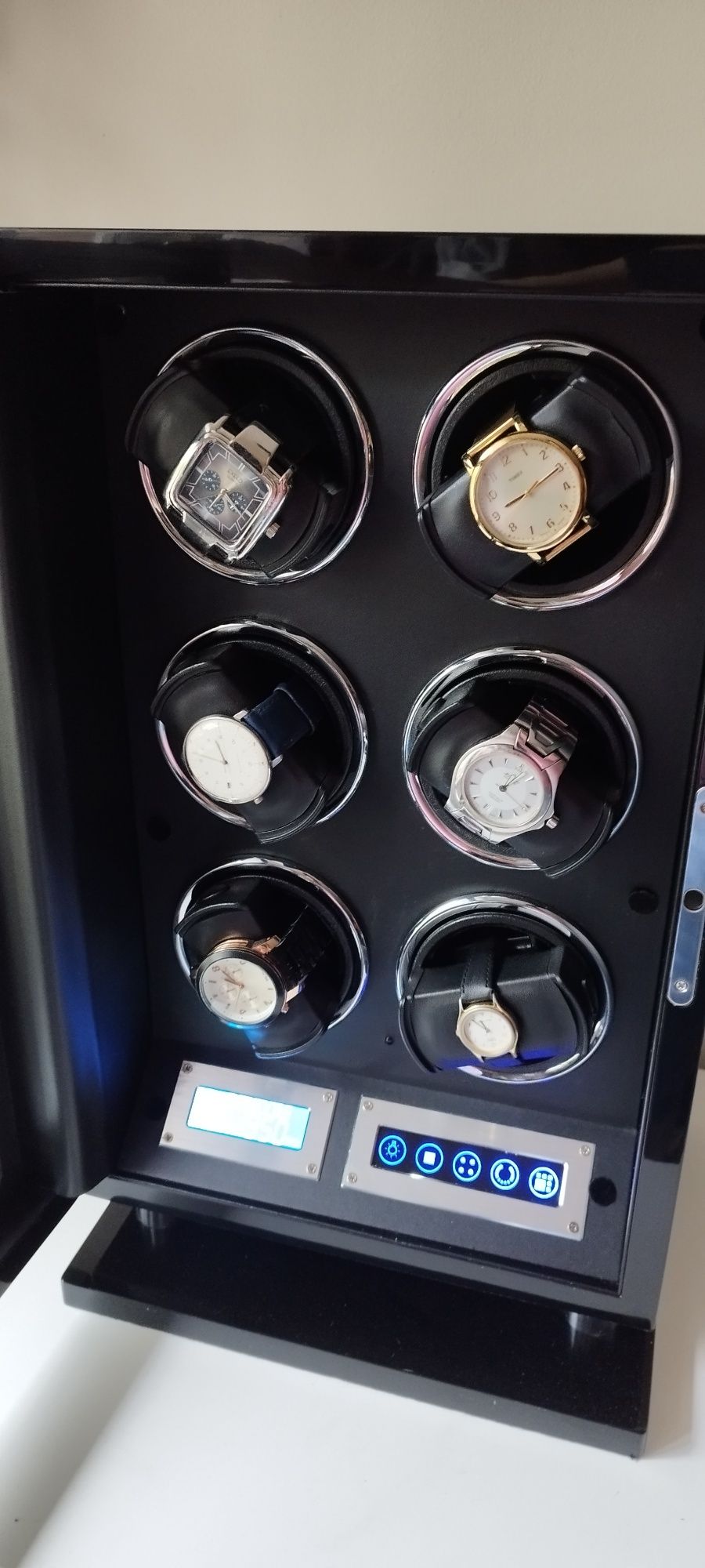 Rotomat do zegarków automatycznych marki DUKWIN.