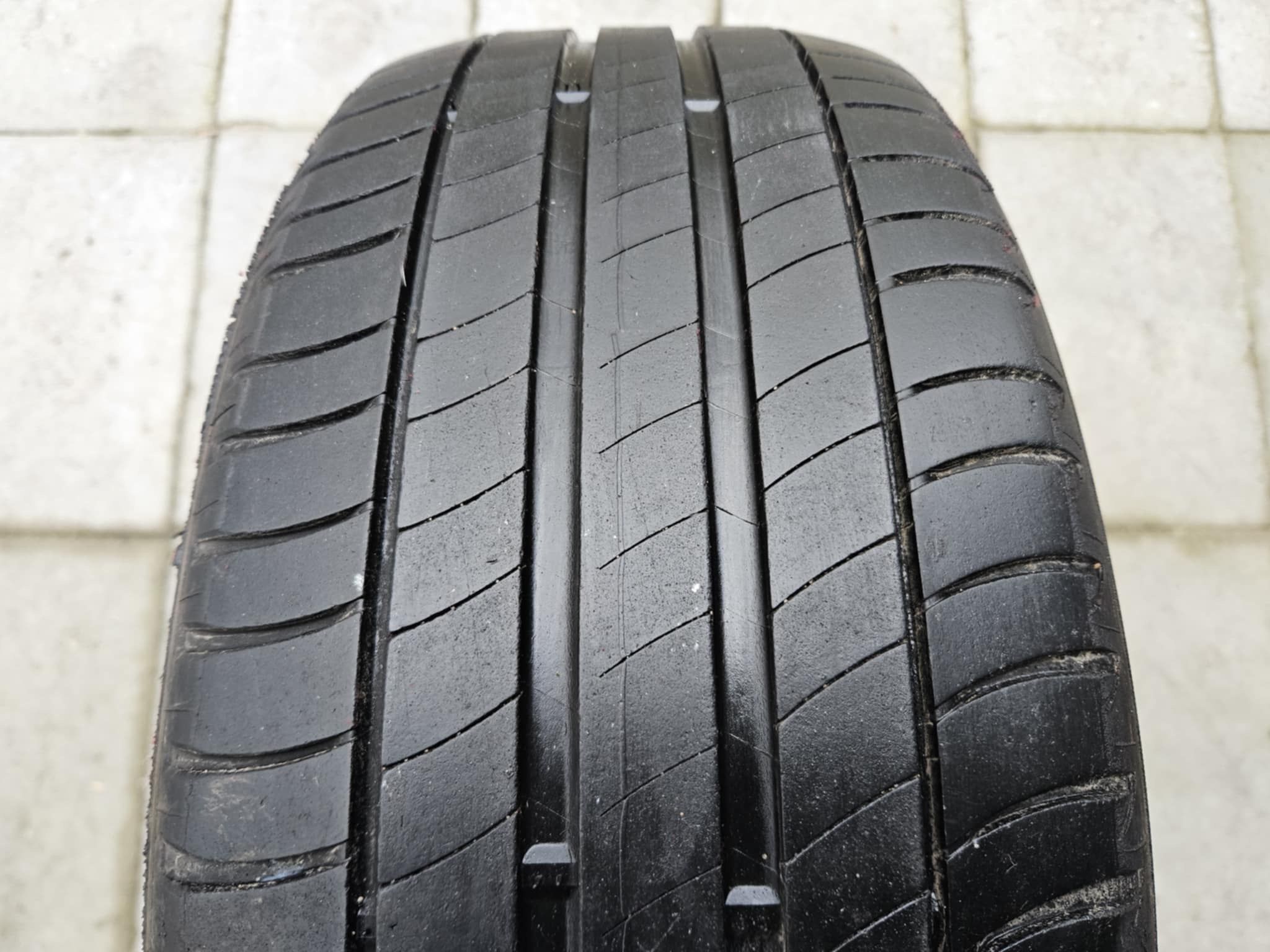 4x 205/45R17 88W XL Michelin Primacy 3 / 2x 5,5mm + 2x 5mm [1640/23]