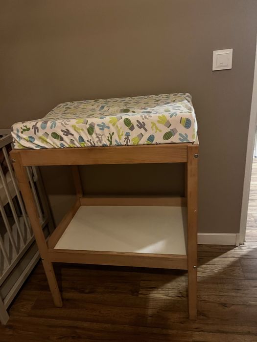 Przewijak dla niemowlaka ikea