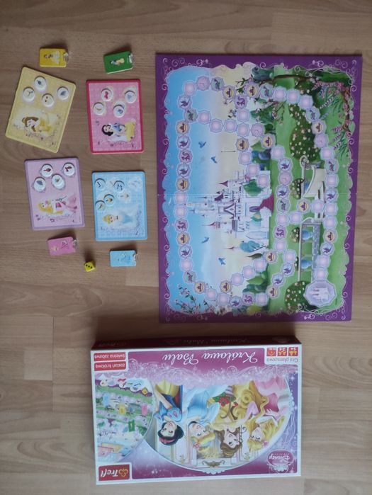 Gra planszowa Królowa Balu firmy Trefl