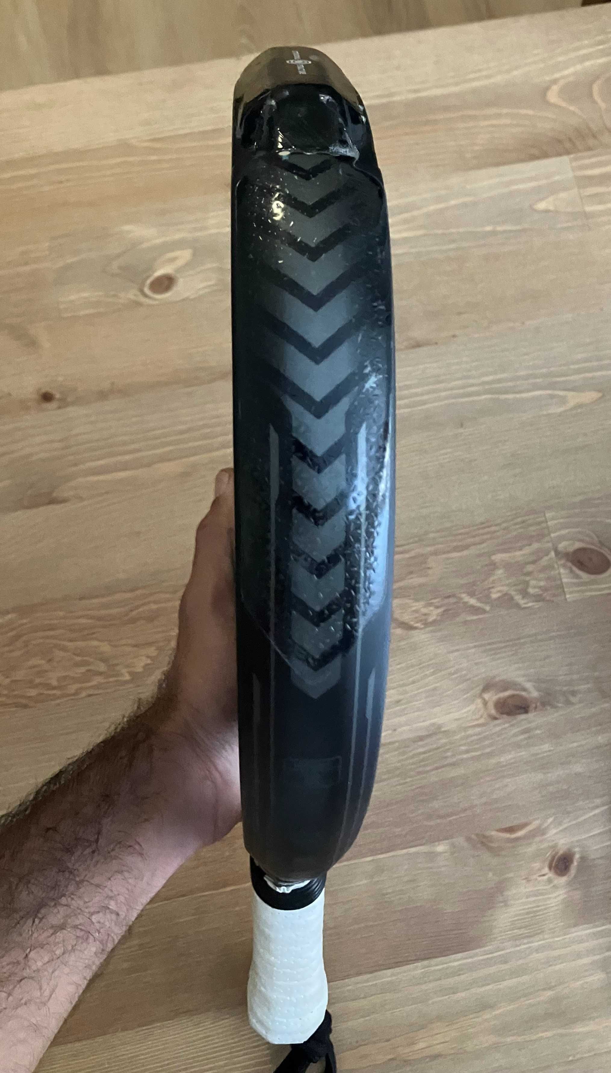 Vendo raquete de padel - Adidas Metalbone Carbon Control (2 jogos)