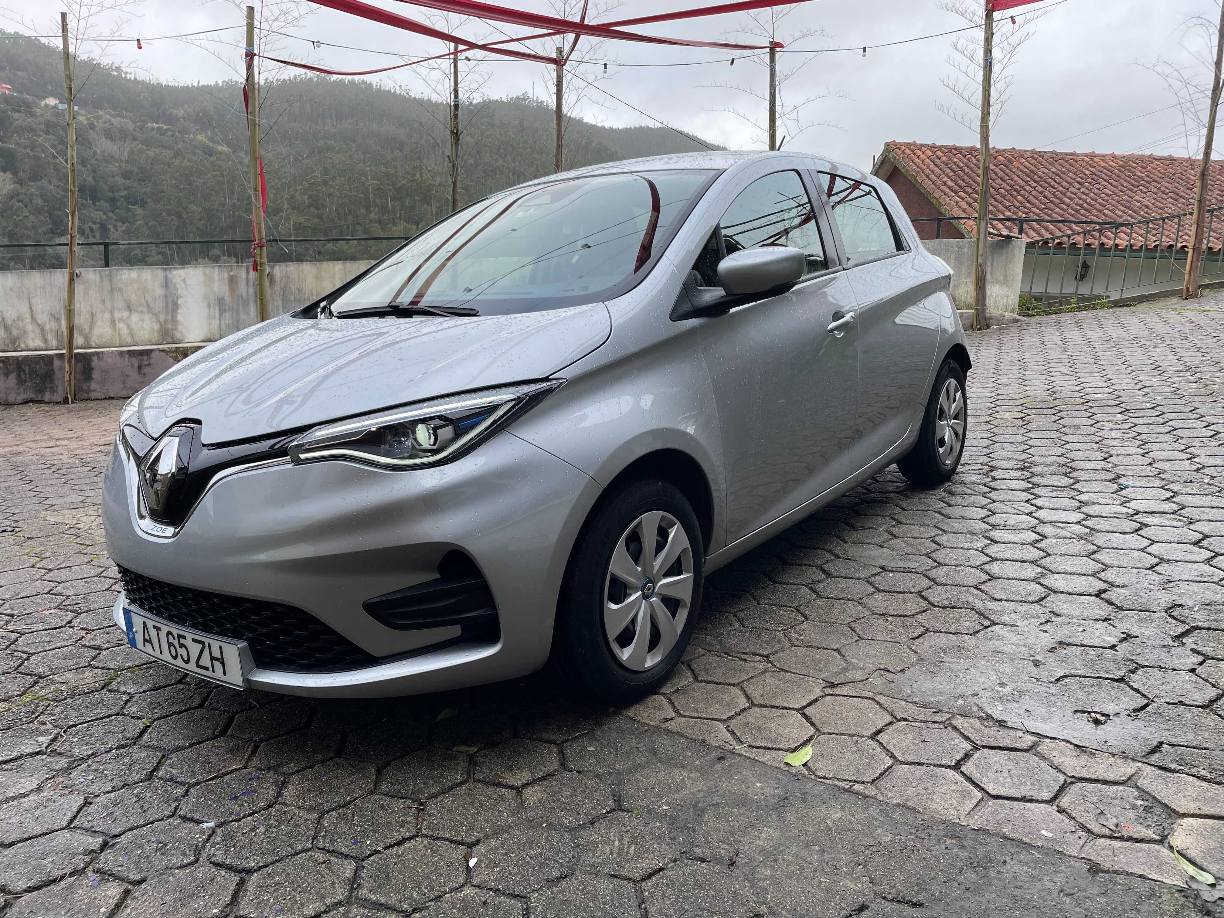 Renault Zoe Business 50kwh (SEMI-NOVO)