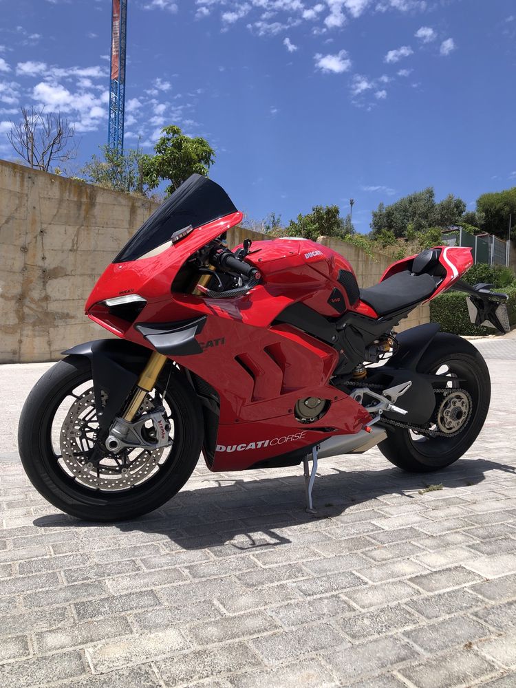 Ducati panegale v4s
