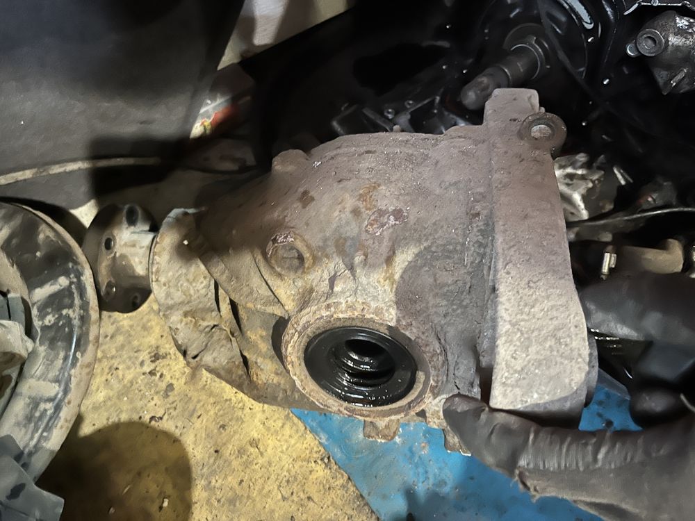 Кпп коробка BMW E39 2.0 бензин