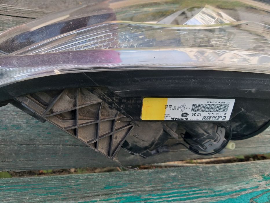 Фара Нісан Кашкай оригінал
