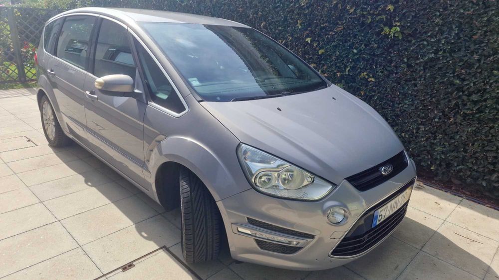 Ford S-MAX 2.0 TDCi Titanium 7L 282,072 km Manual Fev 2013 - Nacional