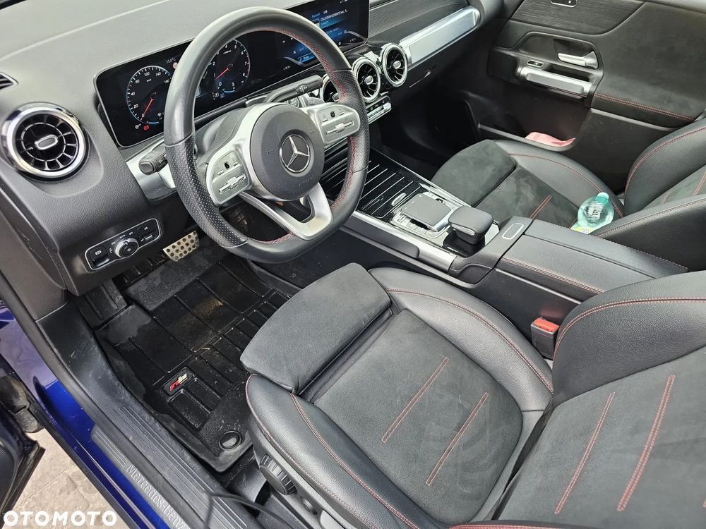 Mercedes-Benz GLB Super Mercedes-Benz GLB 250 4-Matic AMG Line 8G-DCT