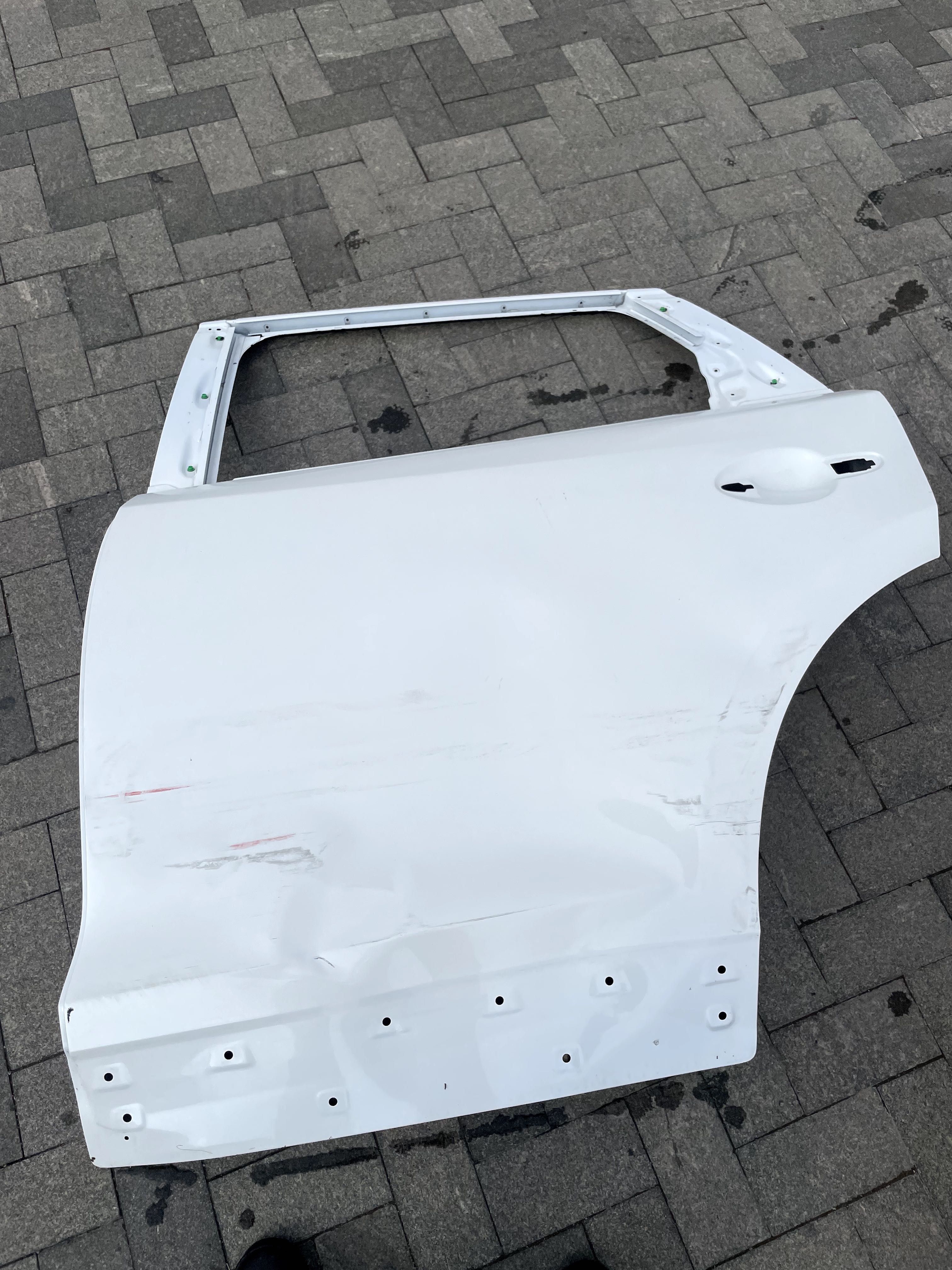 Mazda CX-9 двері