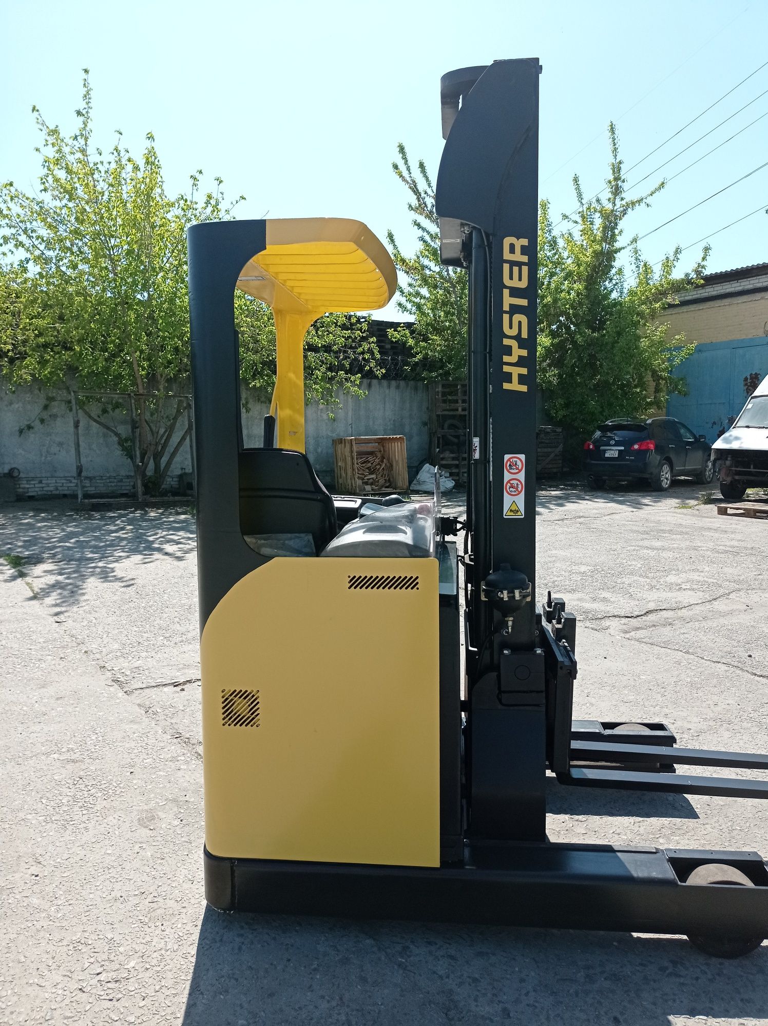 Штабелер річтрак навантажувач погрузчик Hyster (Yale)  1,4t/6,4m 2007