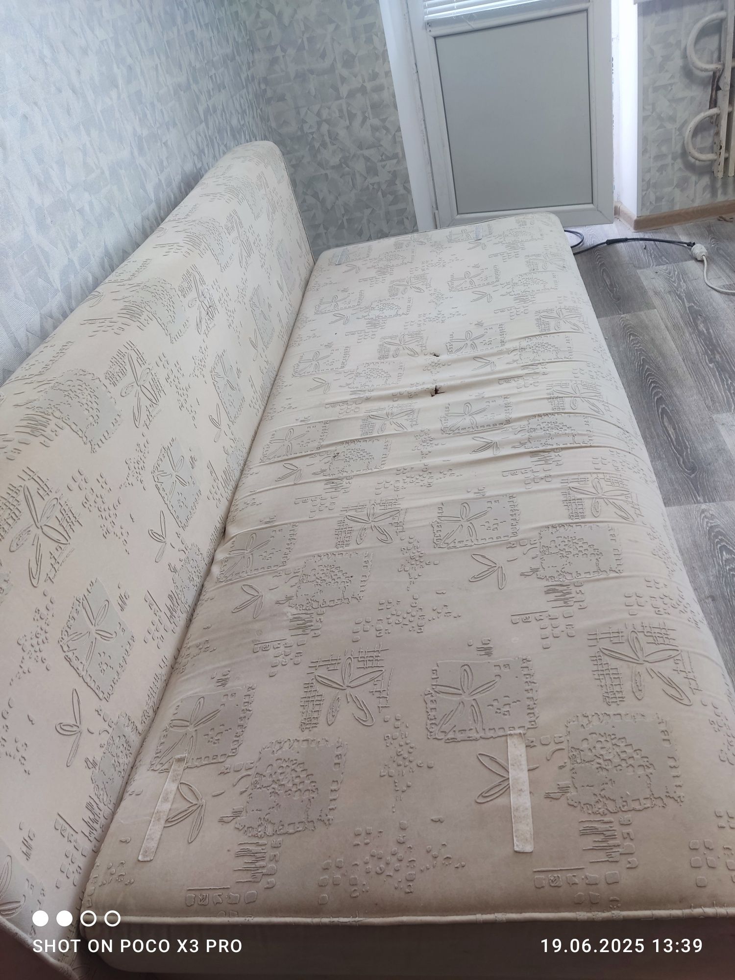 Продам диван раскладной