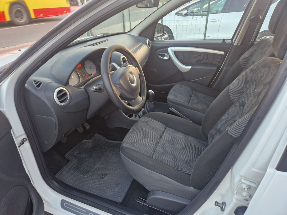Dacia Sandero 1.2 Klimatyzacja Biala Zadbana