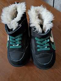 Зимова дитяче взуття