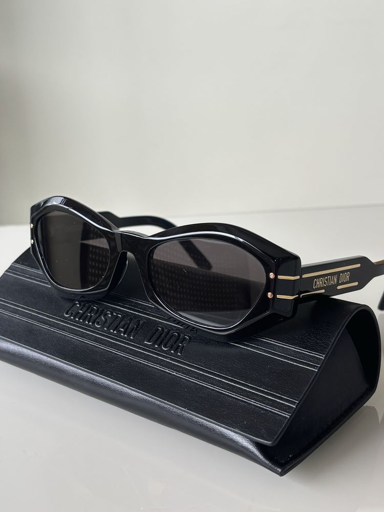 Óculos de sol Christian Dior B1U