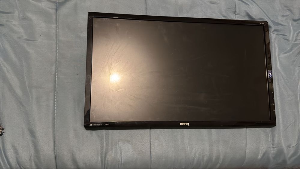 2 Monitores Benq 24”