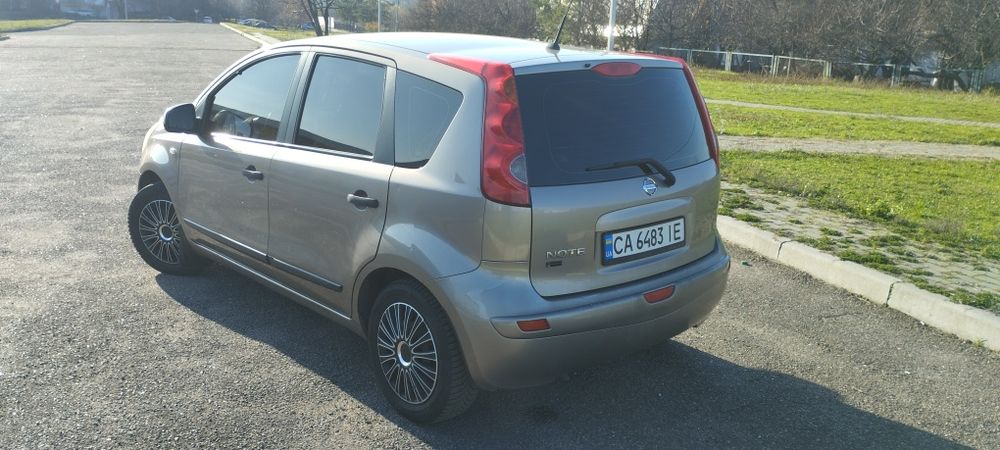 Продам автомобіль Nissan Note 2007 року