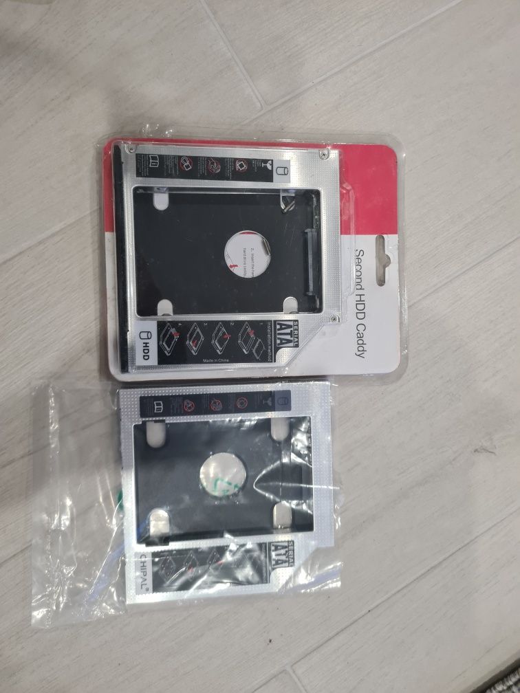 Duas Hdd caddy para portáteis