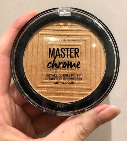 Iluminador Maybelline Master Chrome Metallic - 100 Molten Gold