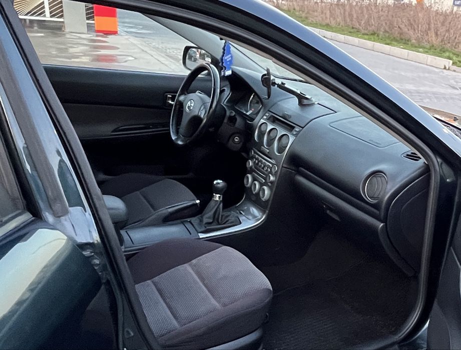 Mazda 6 2004 r benzyna REZERWACJA
