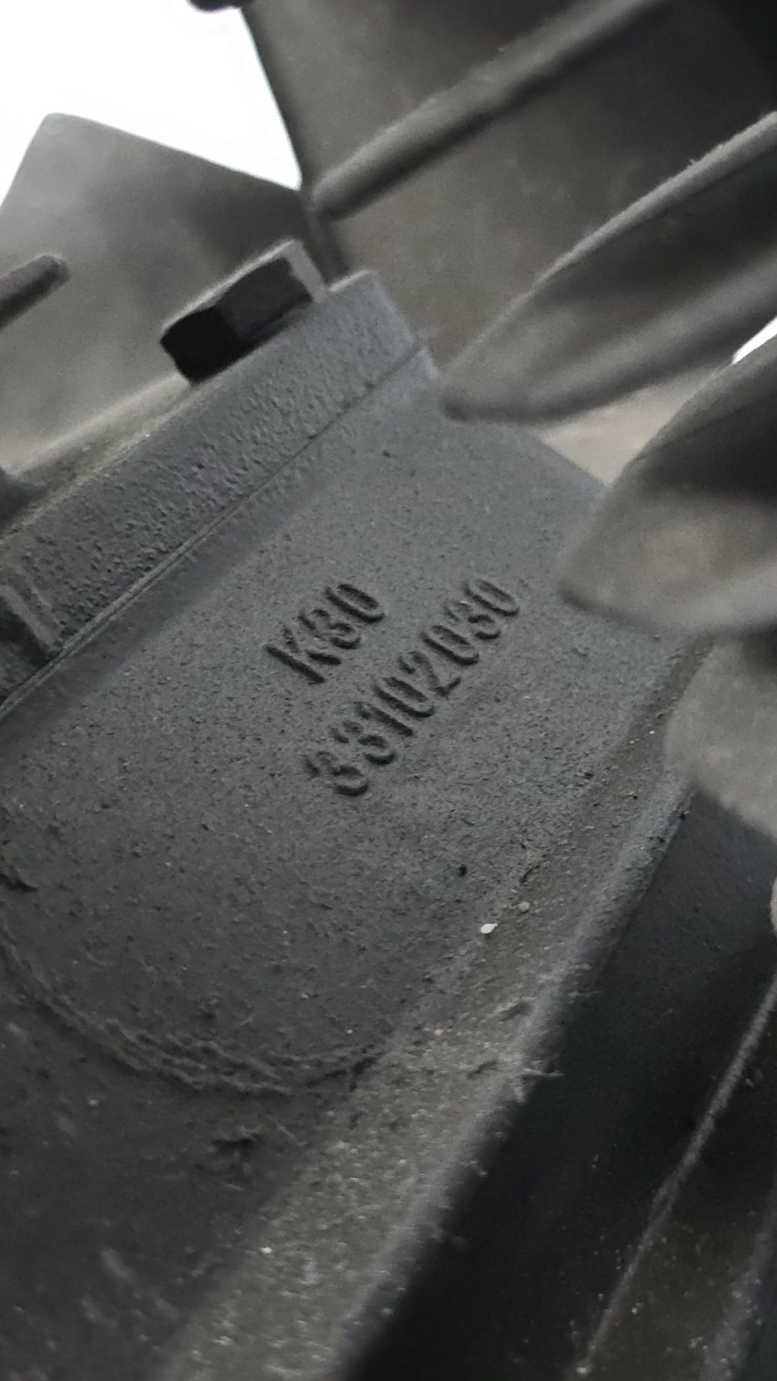 Compressor Ar (1018L/min) Trifásico Rubete 200L com cabeça K30 7.5cv