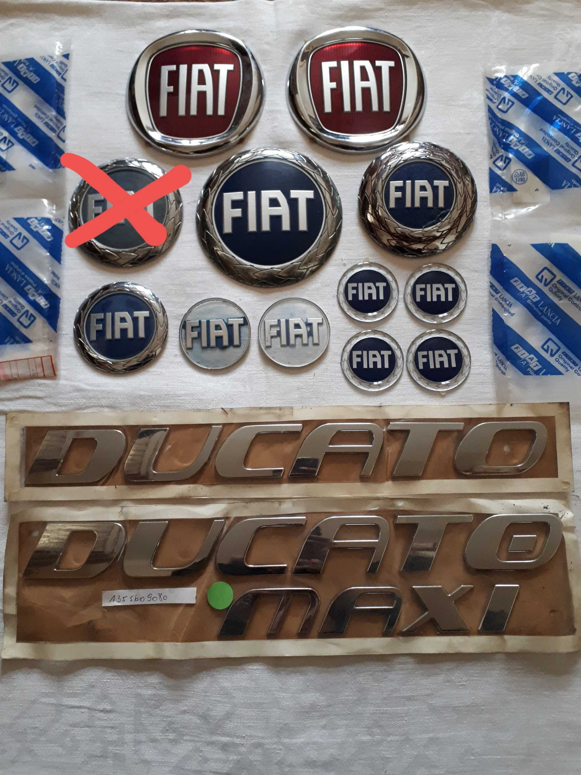 Эмблема  значок  шильдик  надпись  логотип  FIAT  Оригинал