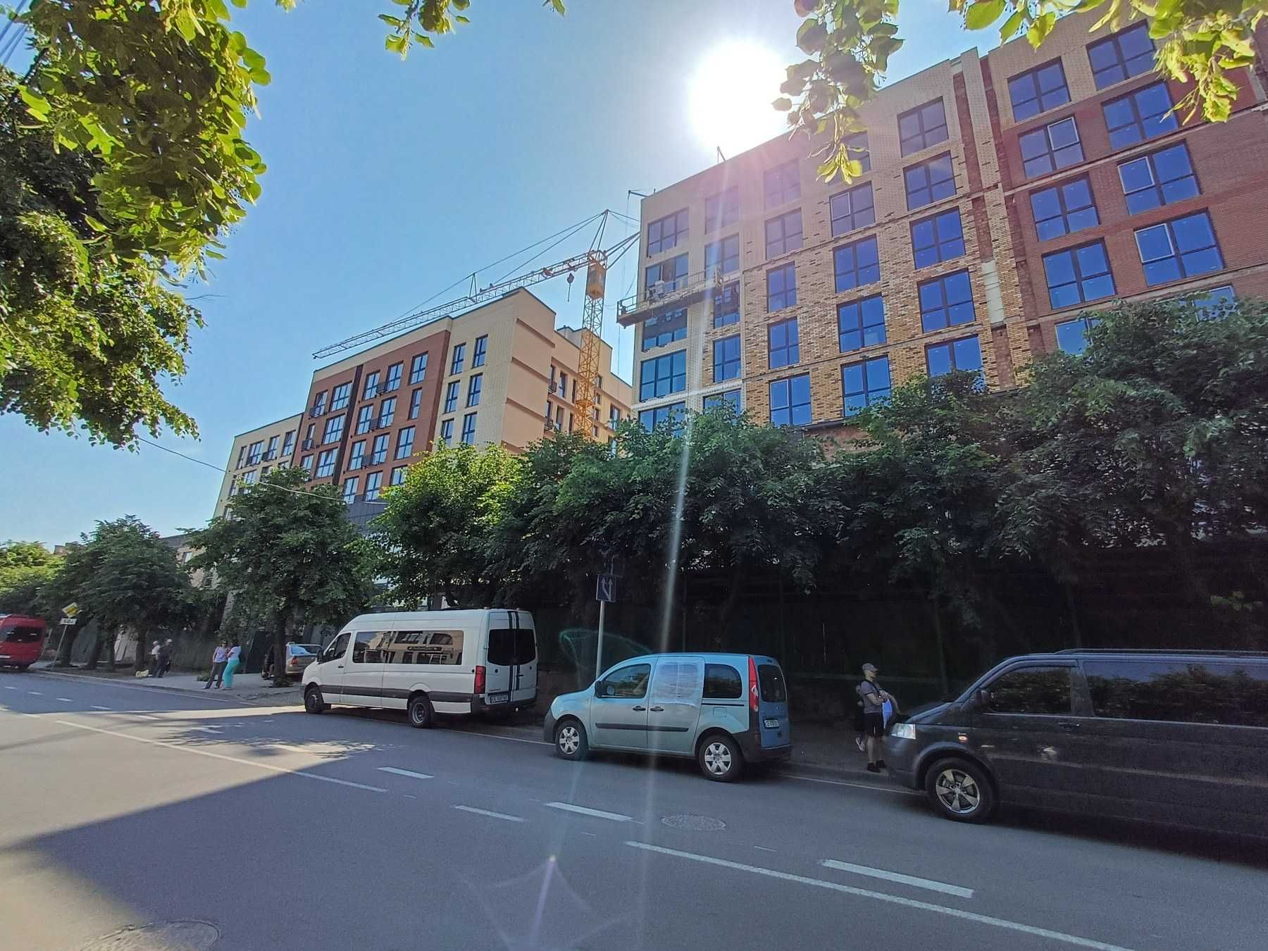 Велика 1 новобудова в центрі