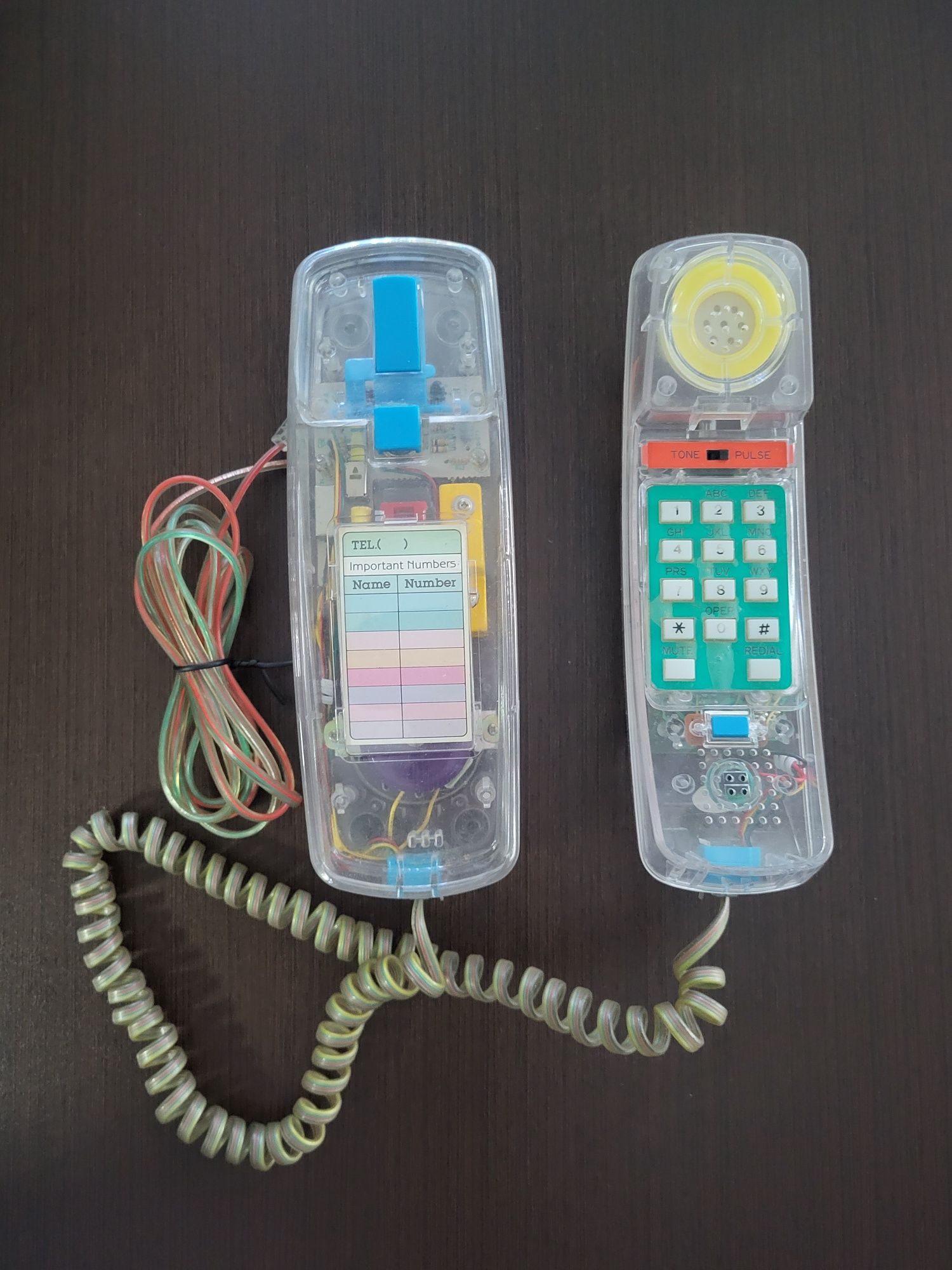 Telefone transparente anos 90