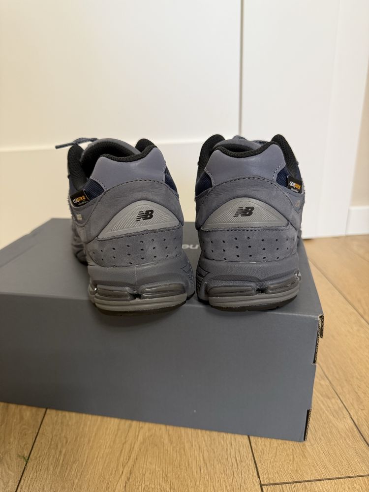 New balance 2002r codura meskie 41,5