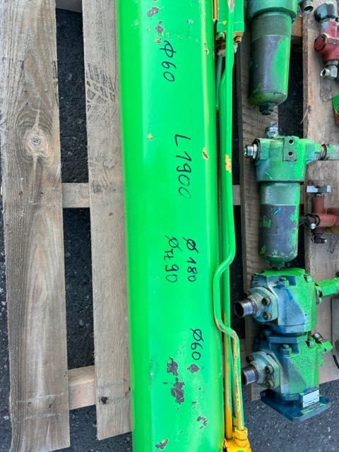 komplet hydrauliki do wiertnicy