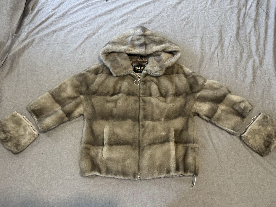 Шуба Норкова, з капюшоном