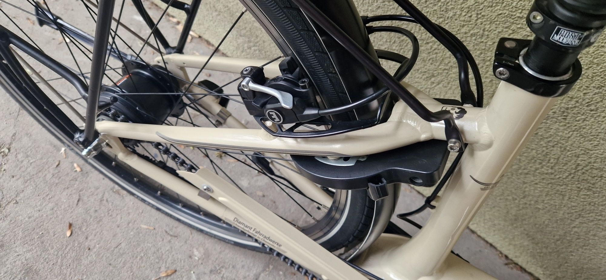 Rower elektryczny Diamant Achat+