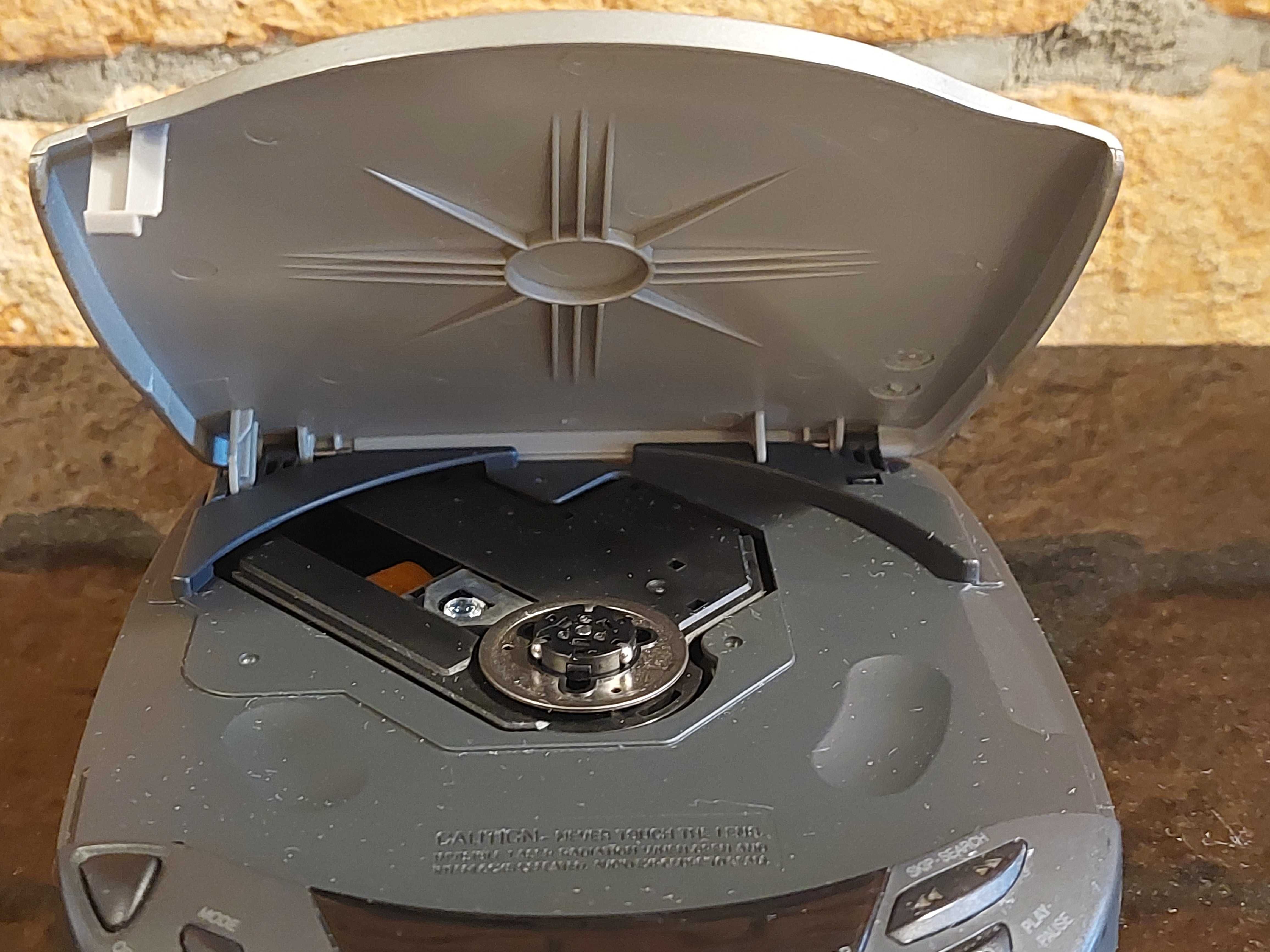 Discman odtwarzacz przenośny CD GRUNDIG K-CDP 66 org Słuchawki ja Nowe