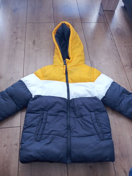 Kurtka zimowa dziecka 122r