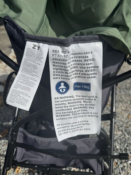 Carrinho de Bebé