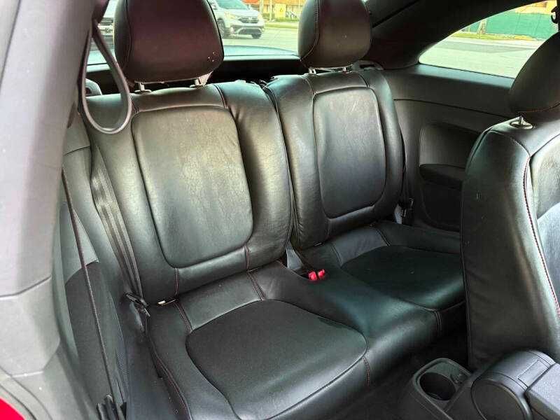 2019 Volkswagen Beetle 2.0T